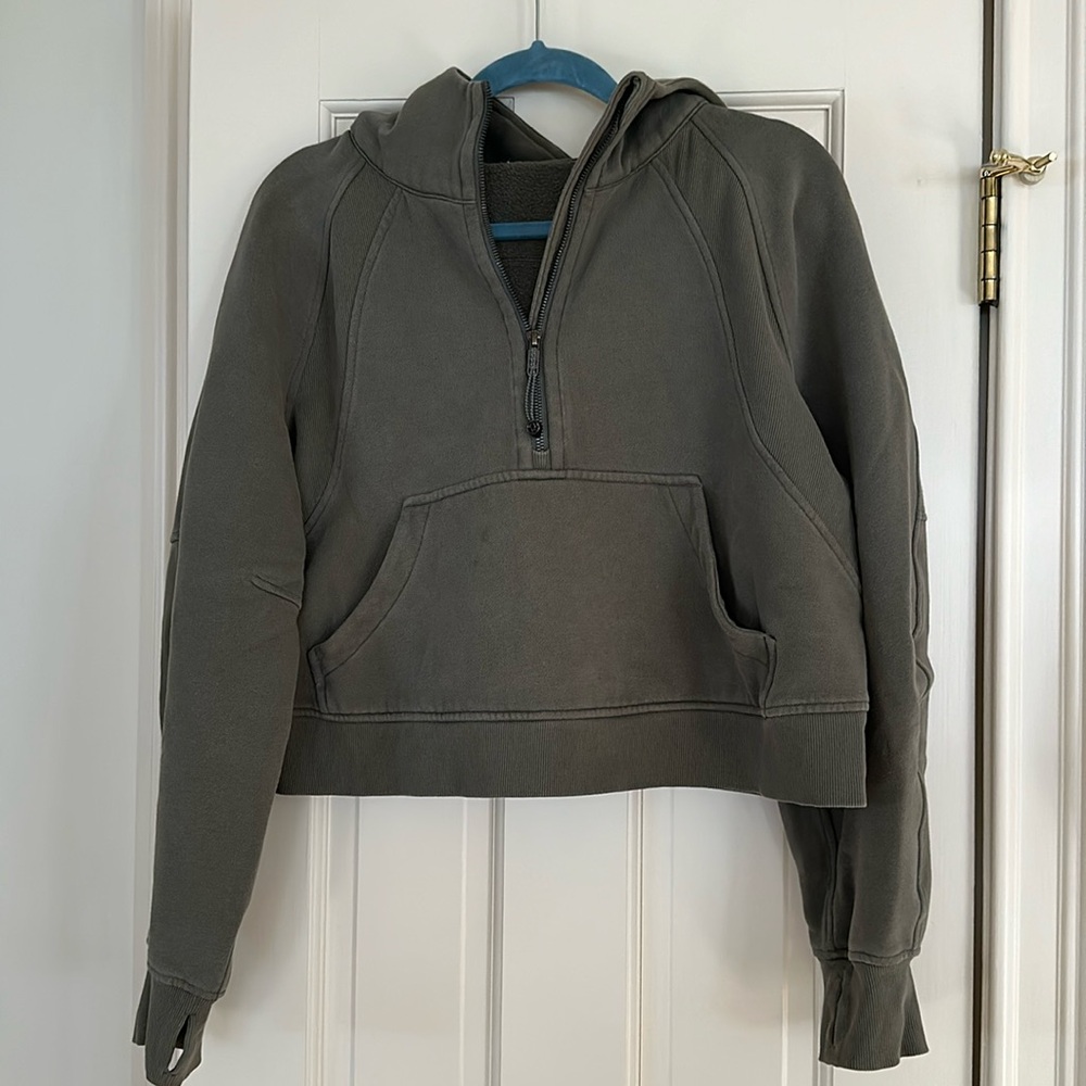 lululemon hooded cropped scuba sweatshirt